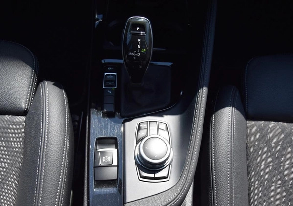 BMW X1 cena 119900 przebieg: 56380, rok produkcji 2019 z Ćmielów małe 137